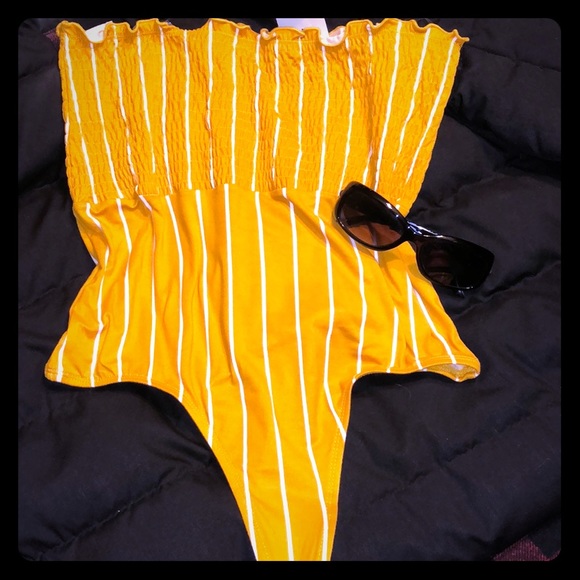 Polly & Esther Tops - Deep mustard and white bodysuit